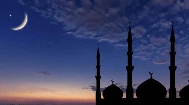 মহিমান্বিত রজনী শবে বরাত আজ: ইবাদত ও ঐতিহ্যের সন্ধানে